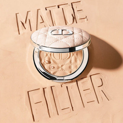 Dior Forever Nude Radiant Filter Blurring Setting Powder